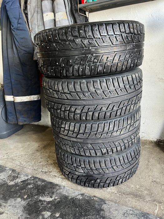 Продам зимние шины