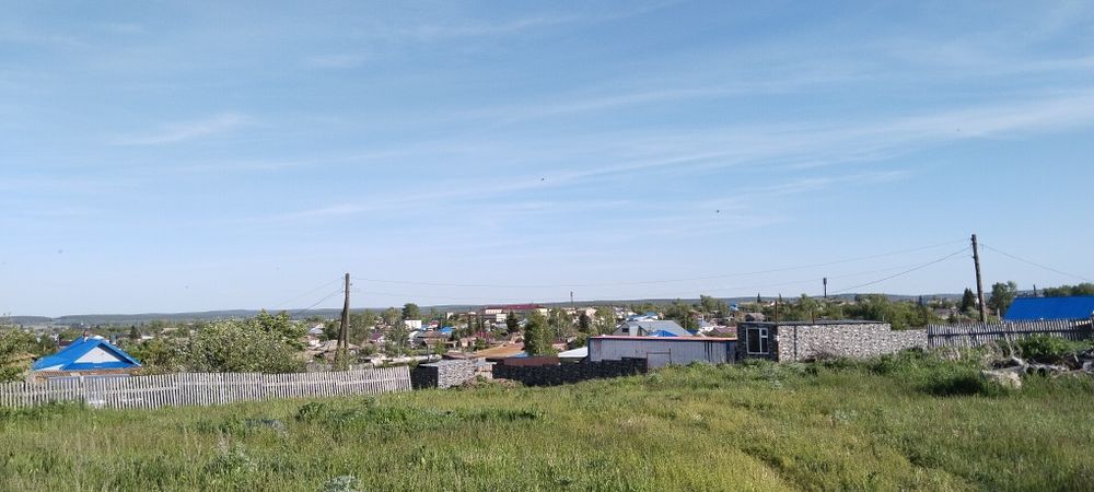 Земельный участок