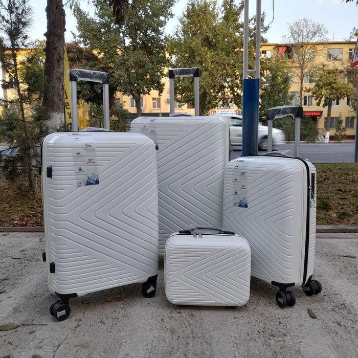 Чемоданы Poliyproplen oq white color  No:1226