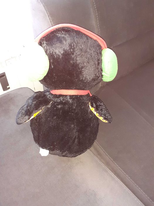 Хелоу Кити Лъв, кучета (101 далматинци). Пчела, заек,  пингвин и др.