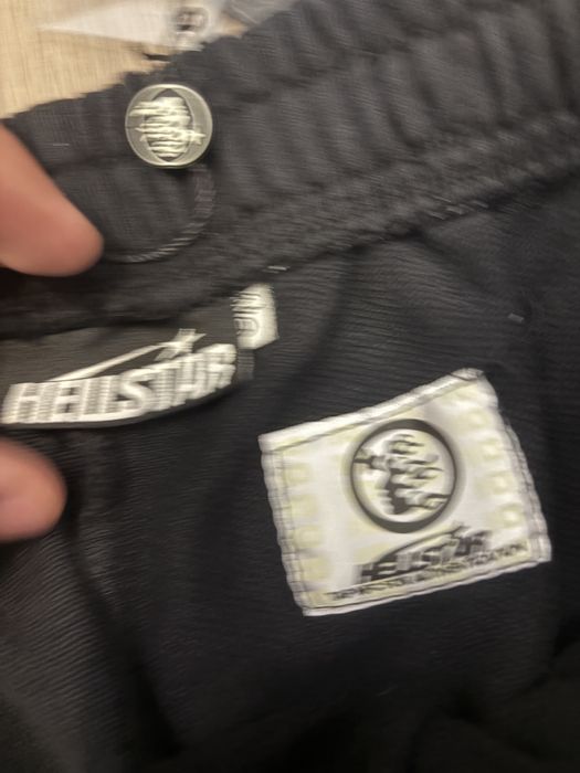 Pantaloni scurti hellstar
