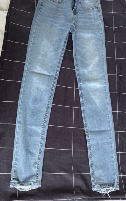 Pull&Bear blugi skinny marime 32