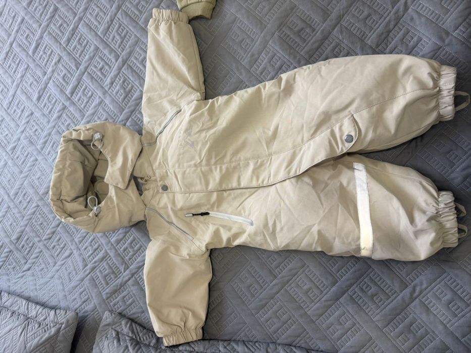 Продаю детские вещи