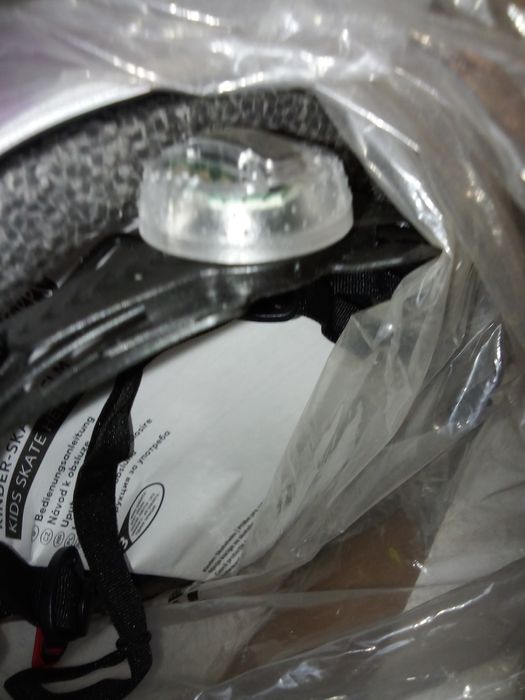 Каска за скейтборд