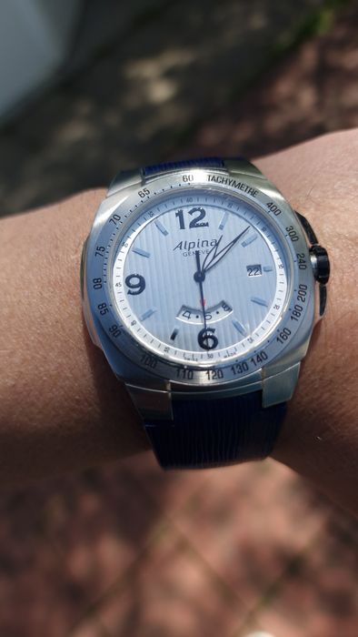 Аlpina Avalanche GMT quartz