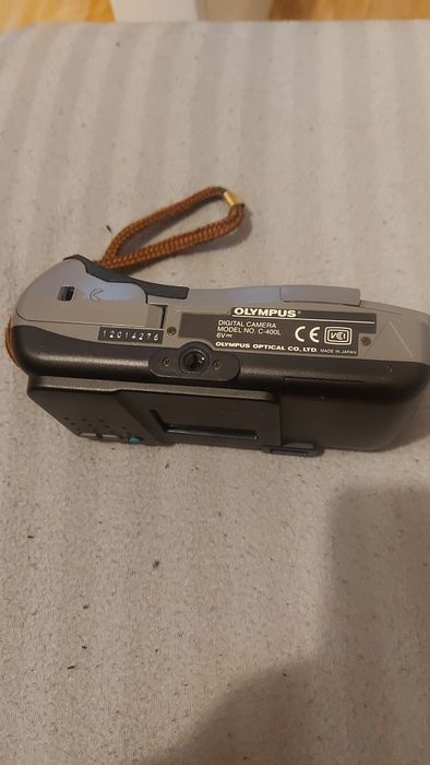 Винтидж фотоапарат Camedia C 400 L