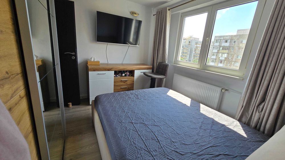 Apartament 2 camere decomandat — Militari, metrou Lujerului