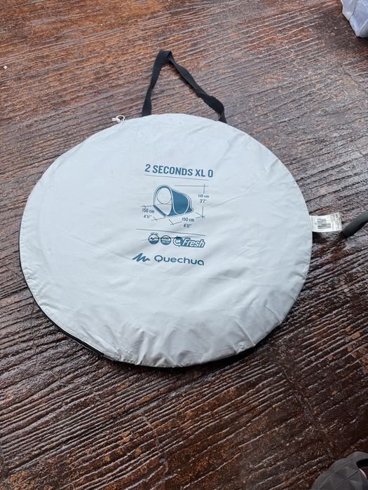 Cort 2 persoane decathlon protectie uv nou