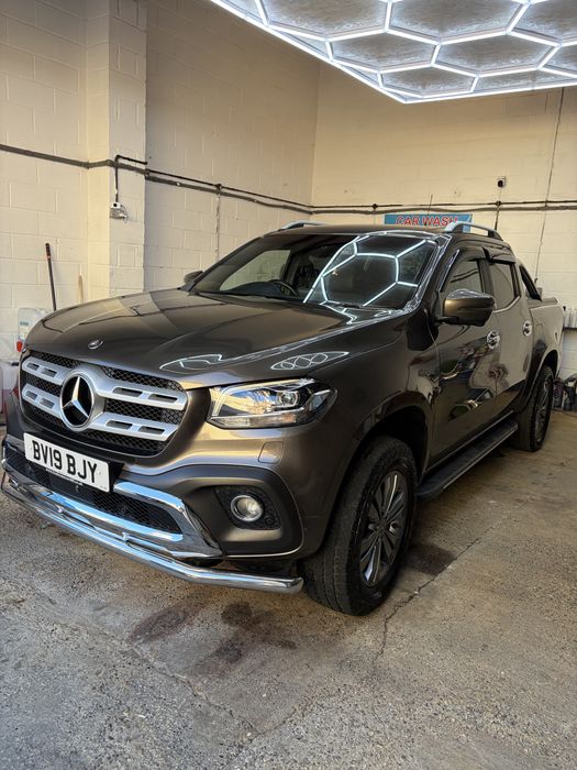 Mercedes-Benz X