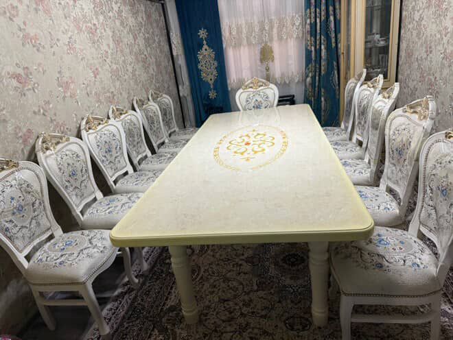 Stol-Stul 12 talik holati yaxshi