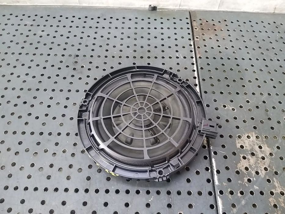 Boxa audio dreapta fata peugeot 3008 2 980607108000