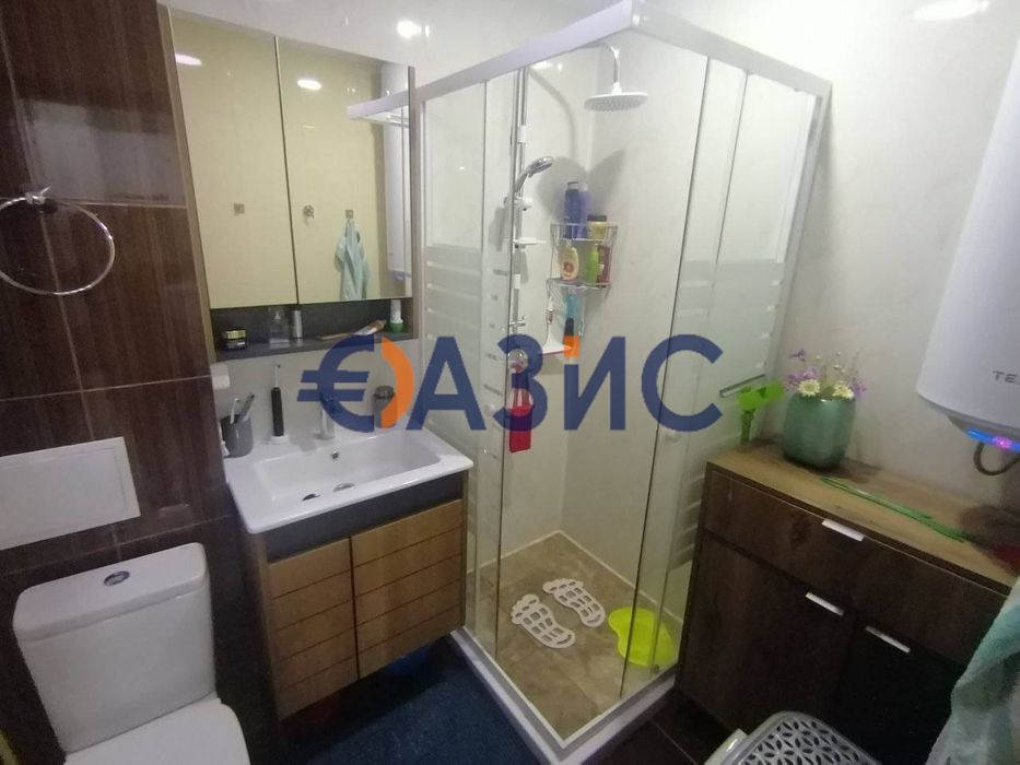 Продава се Тристаен апартамент в к.к. Слънчев бряг - 115 кв.м за 1435 €/кв.м - Снимка #8