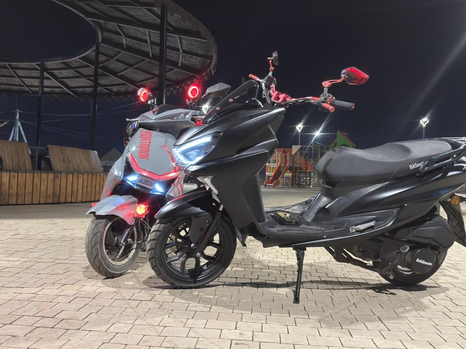 Мопед maxi 150cc