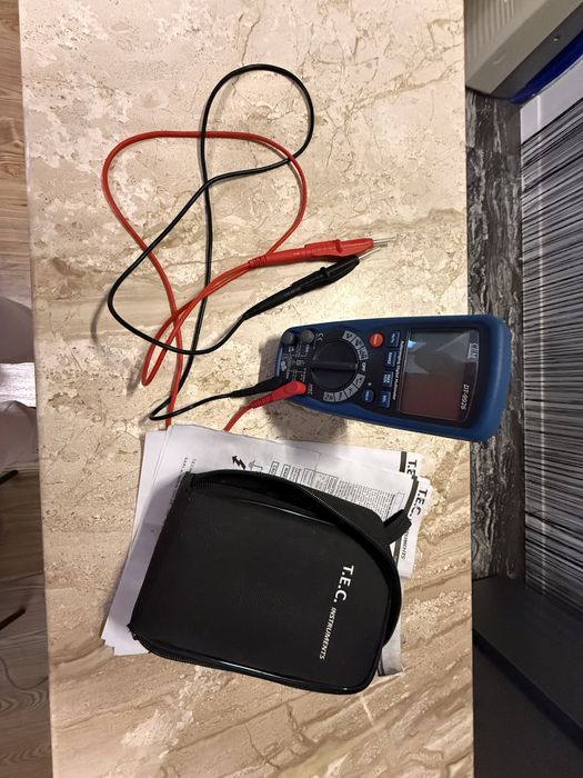 Професионални измервателни уреди (мултицети)