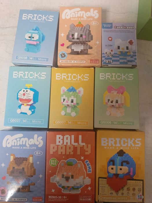 Конструктор Bricks.