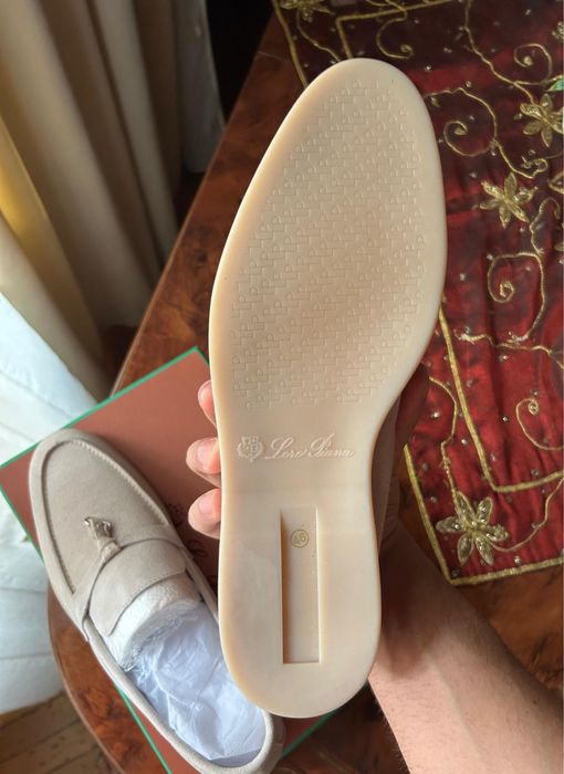 Loro Piana 46 noi in cutie