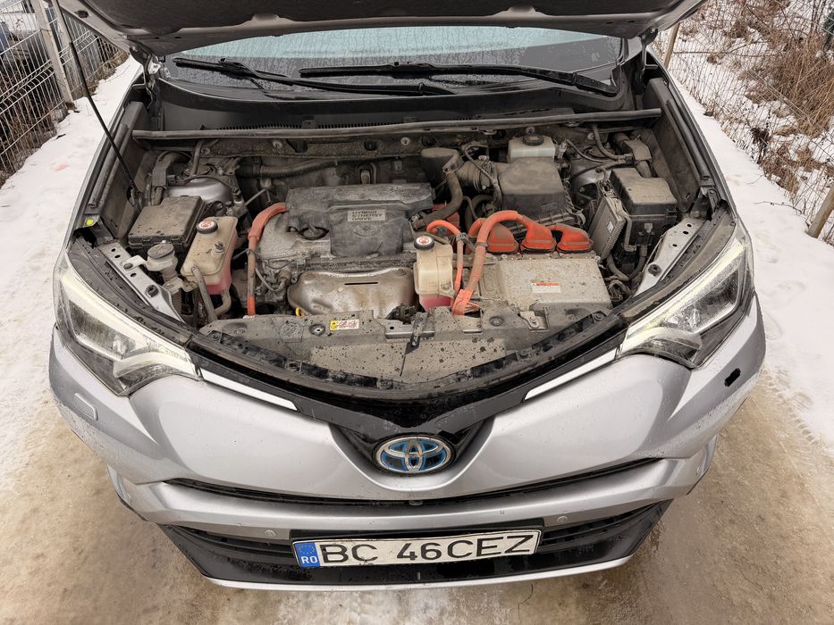 Toyota Rav 4 2019 4X4 2.5 HYBRID 90.000 KM AVARIAT / AVARIATE