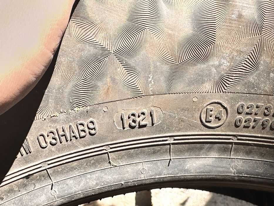Шины 235/60/18..