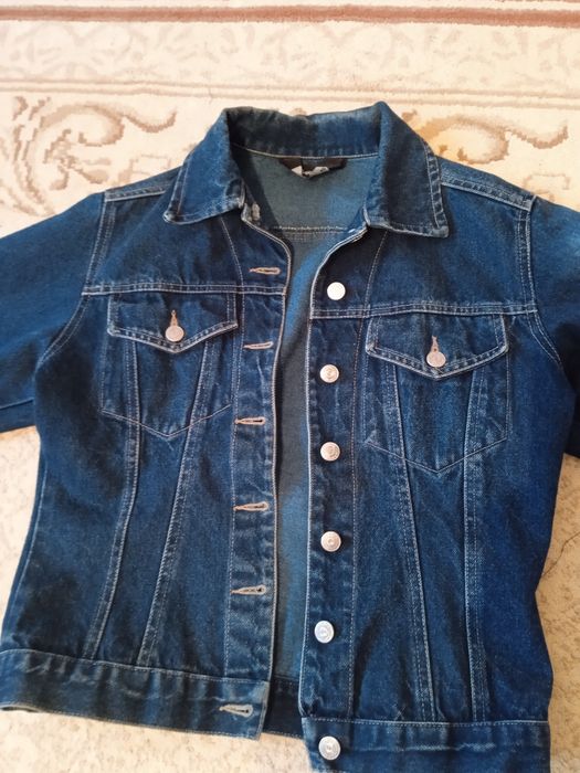 Джинсовая куртка