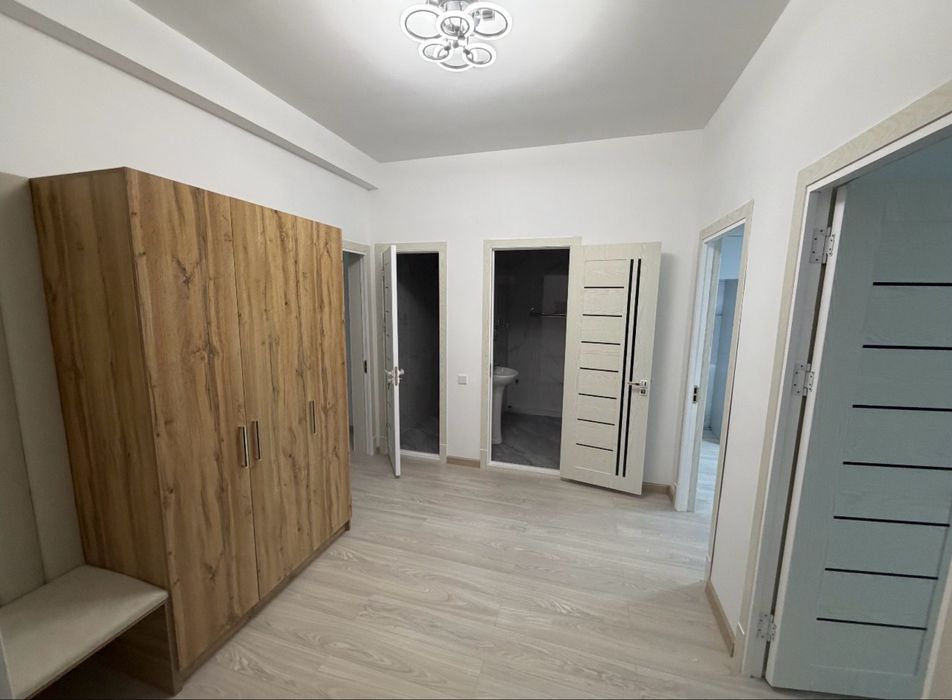 Код 910  Продается 3/10/10 ком квартира куйлюк массив 5 Новостройка