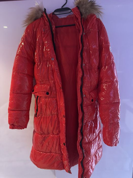 Дамско яке с качулка