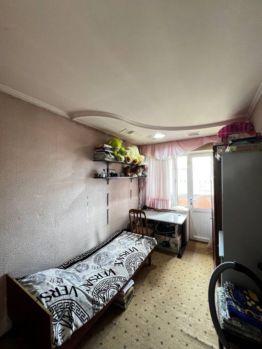 Продается 4/4/4 77-серия Юнусабад-11 квартал автосалон BYD