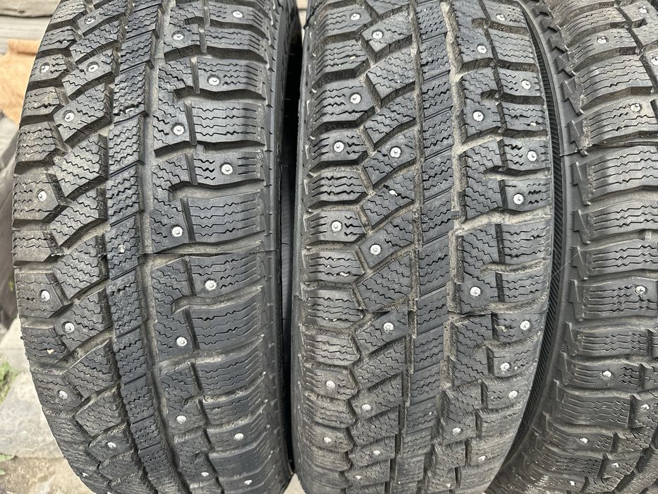 Продам шипованные шины 185/65 14