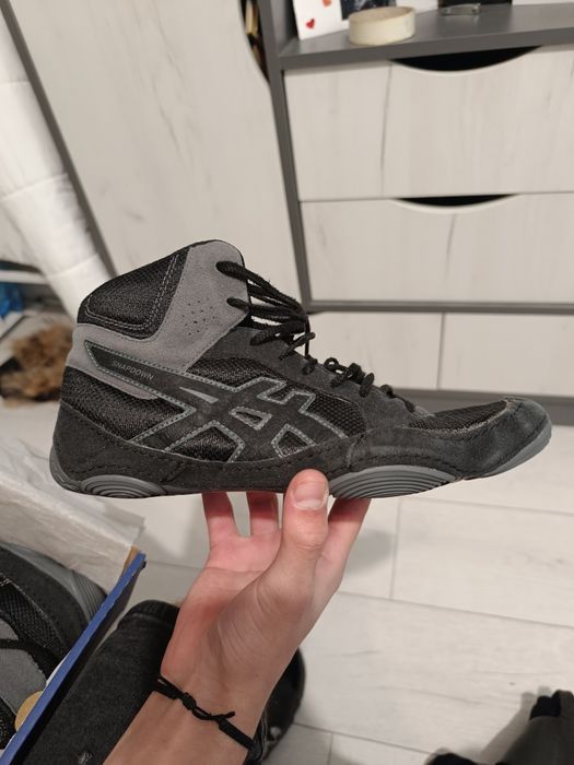 Борцовки  Asics черни