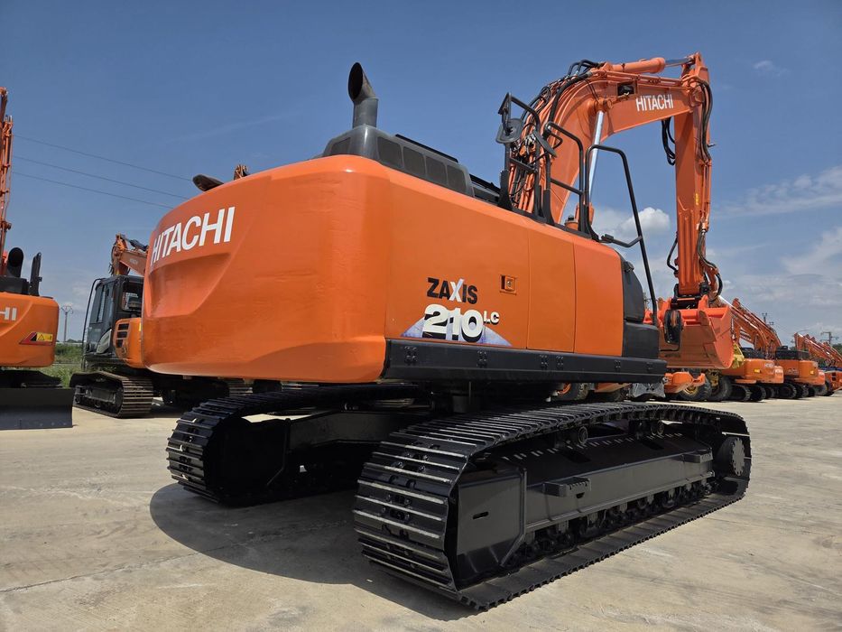 Hitachi ZX210LC-6, 23 tone, cupa NOUA 1,3mc, 2018, 7.784h, CUPLA rapida OIL QUICK, cupa ingusta, inst picon si rotire pe brate, 3 camere, lant 90% ok, consum mediu 9l/h, FULL OPTION, STARE FOARTE BUNA, posibilitate leasing 3 ani-PROMOTIE 83.900 EUR+Tva
