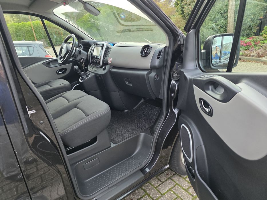 Renault  Trafic 2016