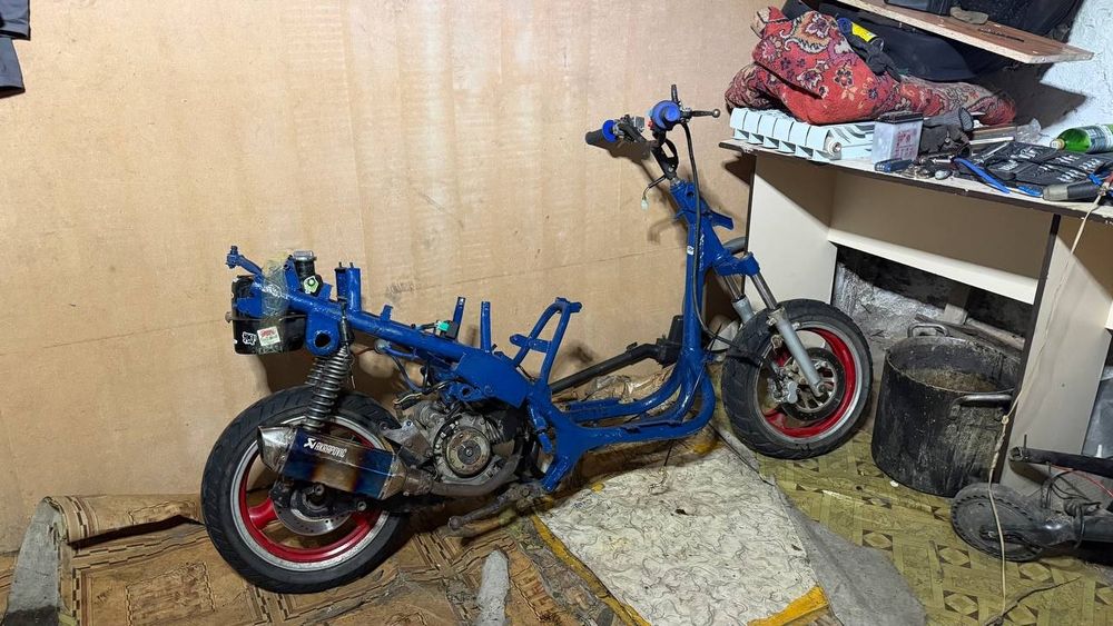 Стант скутер, 150куб