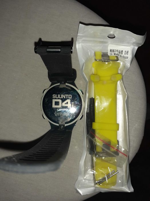 Ceas Suunto D 4 i scufundare.