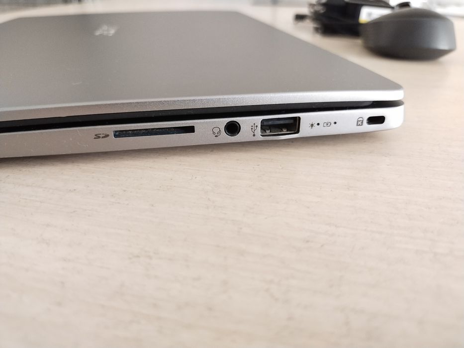 Ноудбук Acer Swift LAPTOP