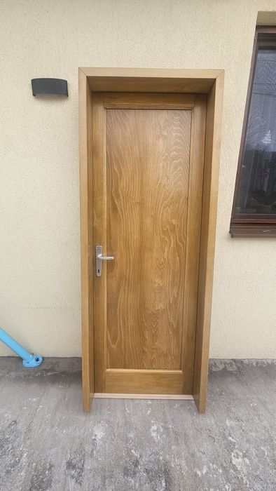 Vand 2.usii interior din tei