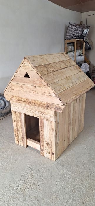 Таза ағаштан жасалган