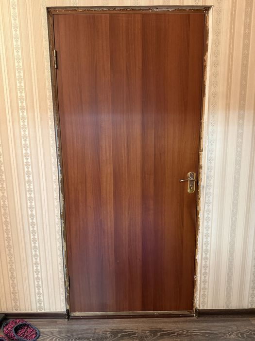 Входный двери для дома/бани.