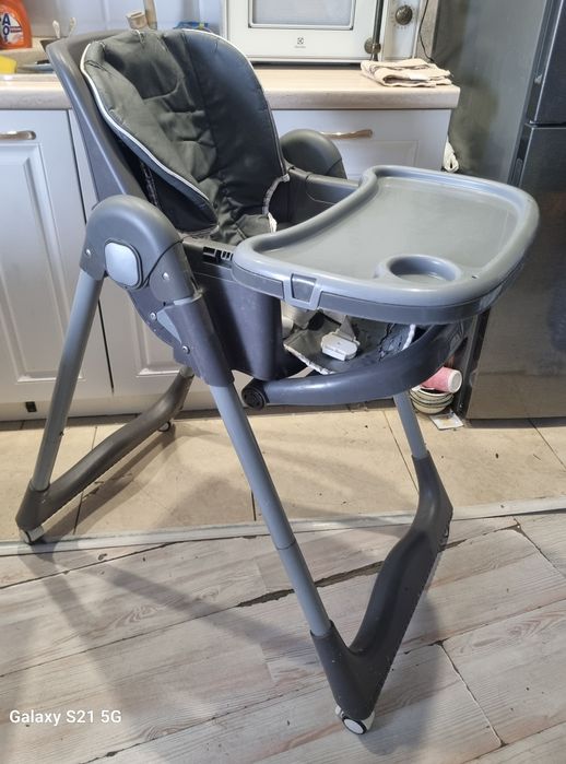 Продам   стульчик для кормления и ходунки