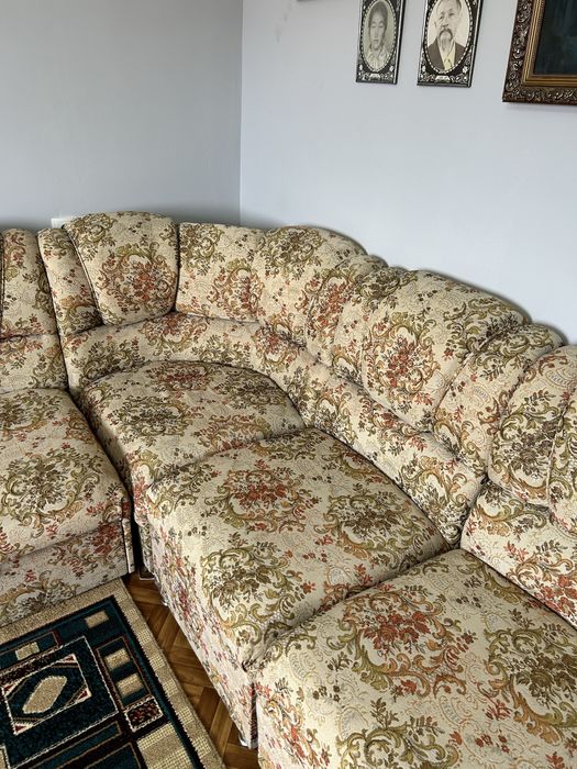 Продаётся угловой диван (торг)