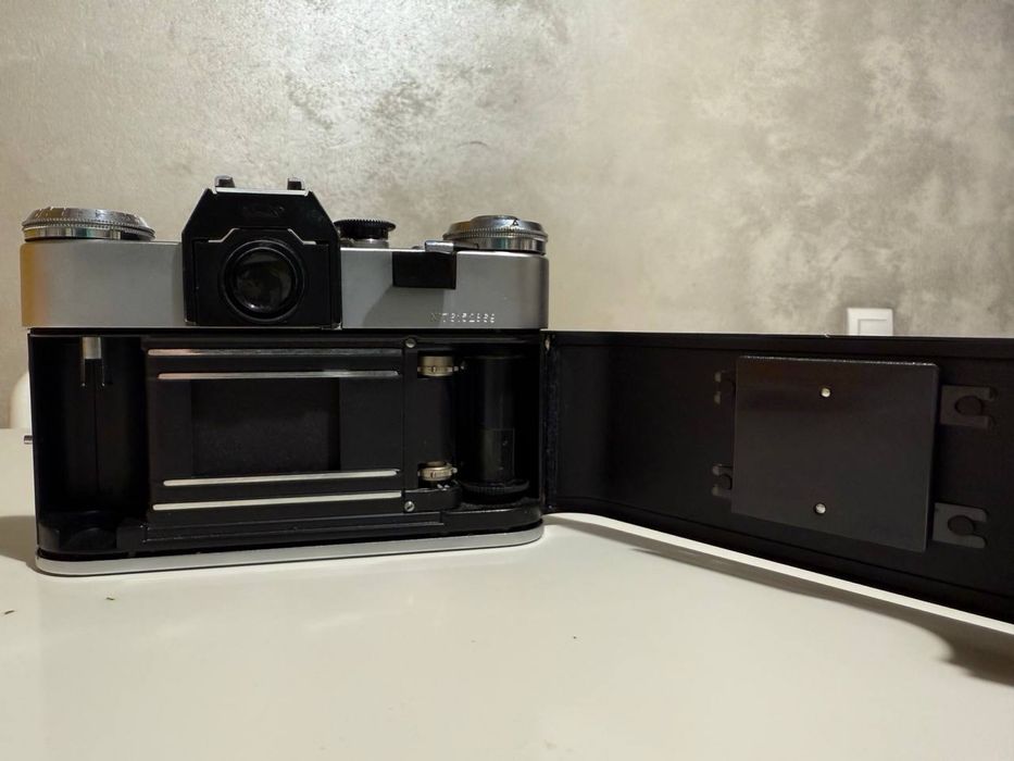 Фотоопарат Зенит