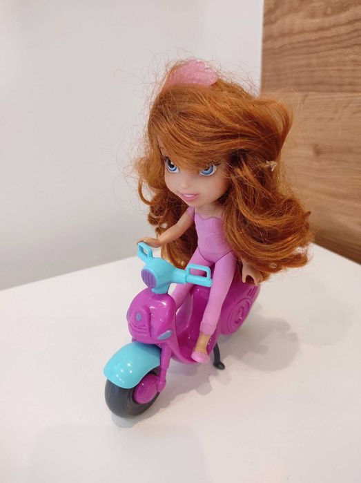 Играчки за деца (момичета)