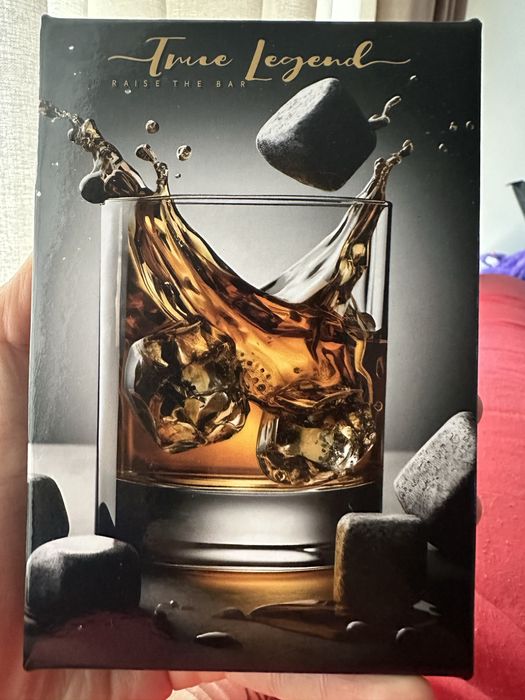 Set True Legend cuburi piatra whisky