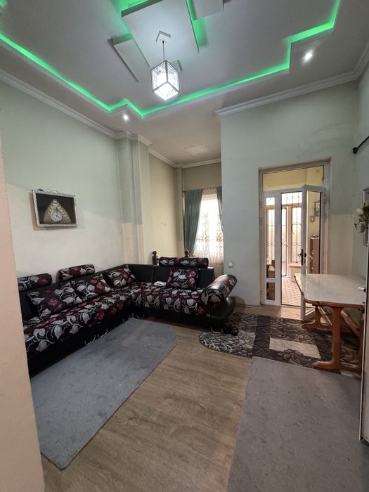 Отличное предложение для бизнеса! Дом во дворе в центре города