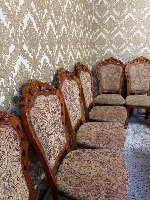 Стол стулья мебель