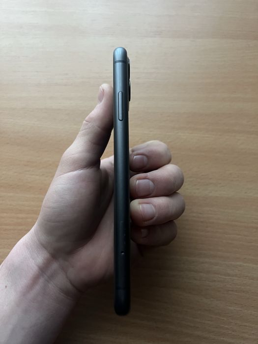 iPhone 11 — True Tone