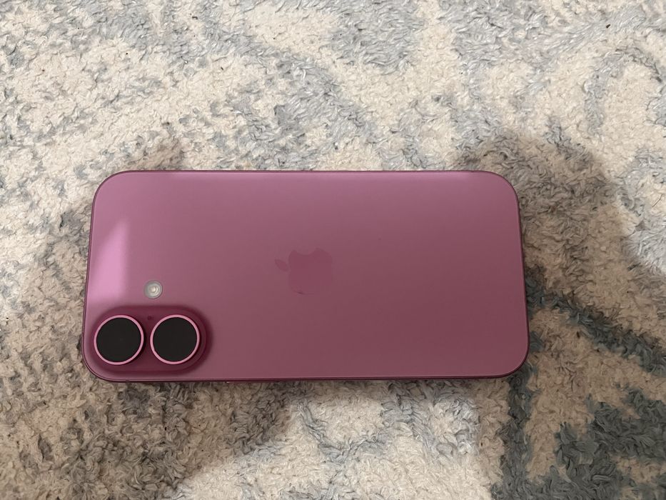 iphone 16 в идеальным состоянии