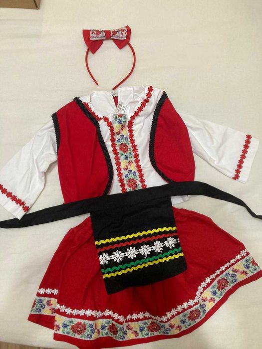 Бебешки народни носии Български за момичета 100% памук  80см.