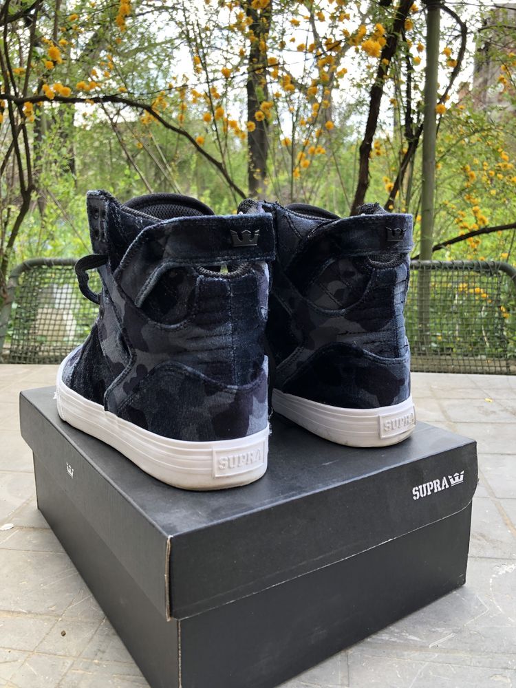 Supra 2024 skytop velvet