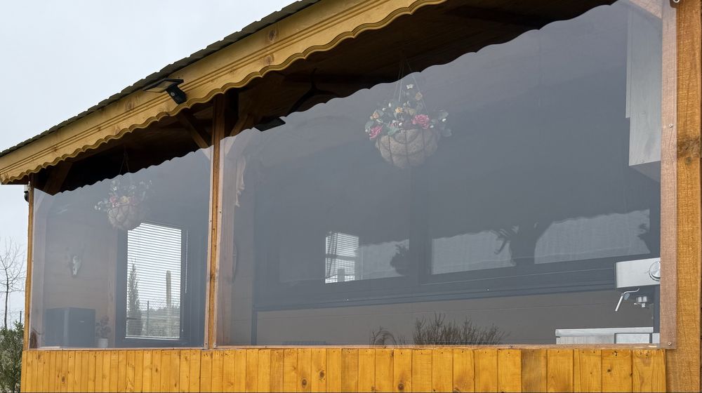 Плексиглас с  UV защита