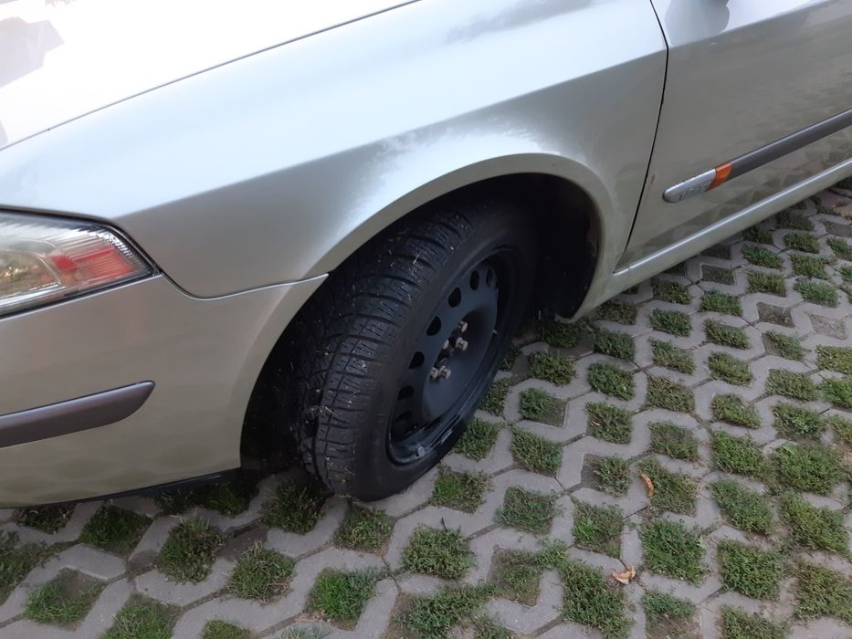 Piese dezmembrari Renault Laguna 2  1.9 dci  si Ford Fiesta 1.4tdci