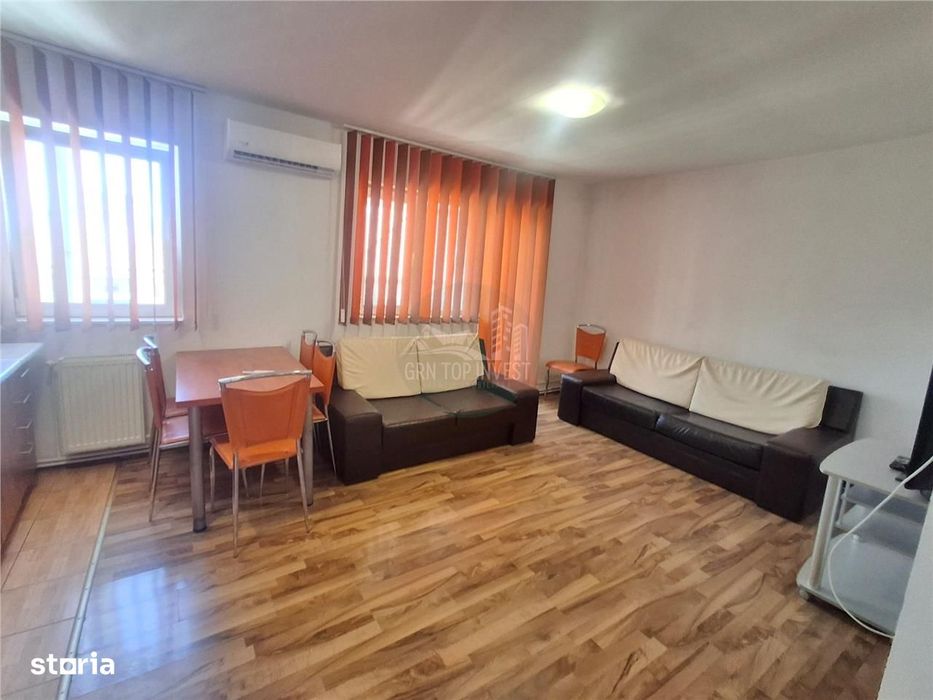 Apartament 3 camere balcon zona Vasile Aaron — fotografia 1